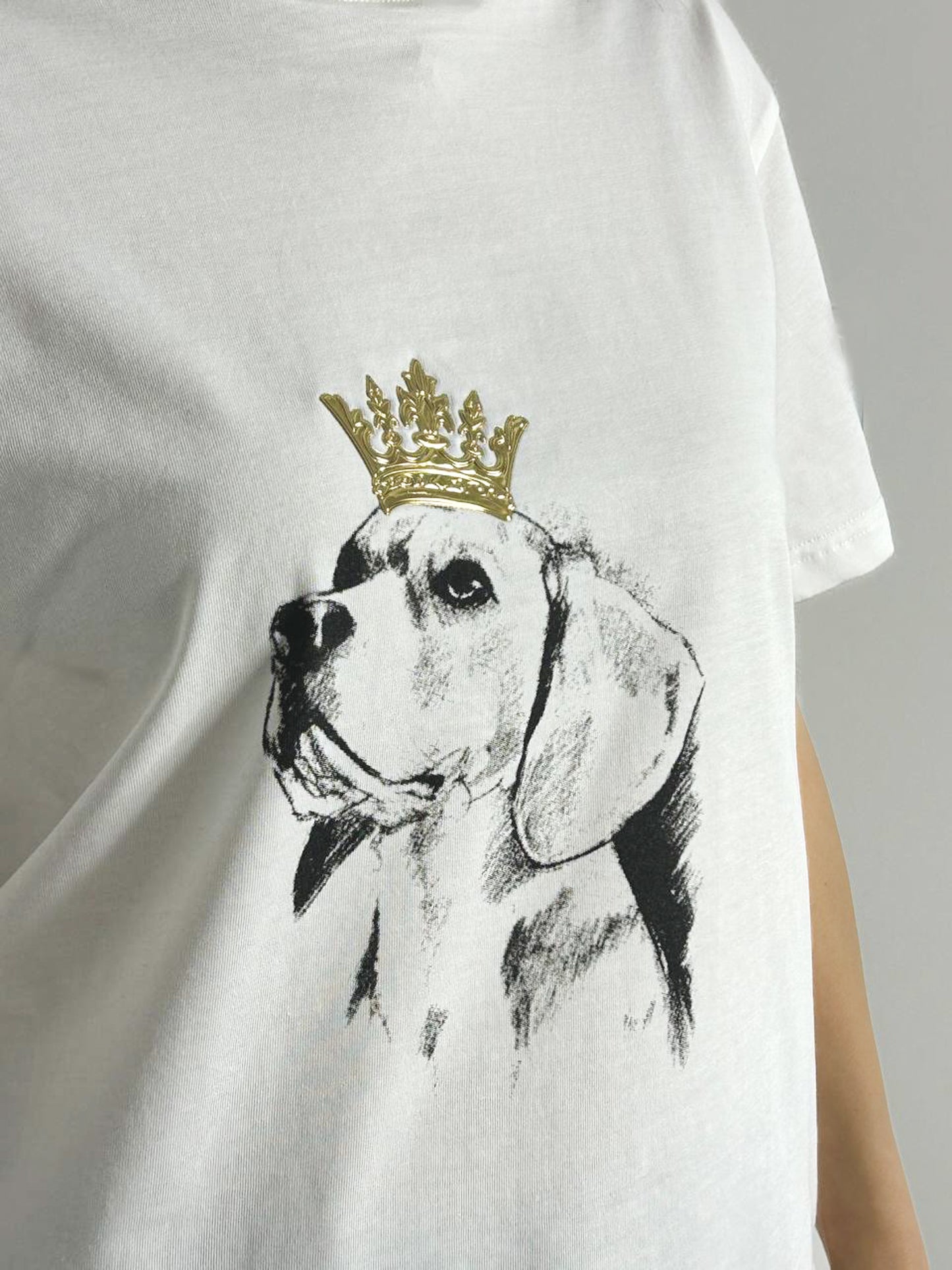 Beyaz Köpek Baskılı T-Shirt